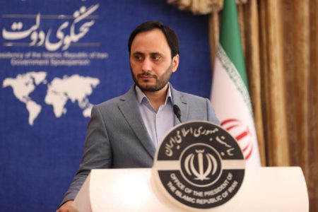 ✅ سخنگوی دولت: پیش بینی می‌کنیم امسال بازار اجاره‌بها را خیلی بهتر از گذشته مهار و کنترل کنیم