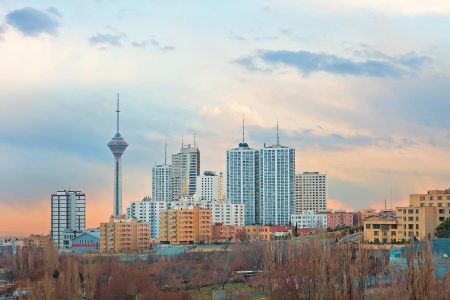 خشکسالی نیم‌ساله بازار معاملات آپارتمان امکان «قیمت‌گذاری» در نیمه‌دوم را سلب کرده است