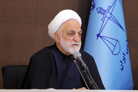 اژه‌ای: ۴ سال است به بانک مرکزی فشار می‌آورم که به پروندۀ بانک آینده رسیدگی کند
