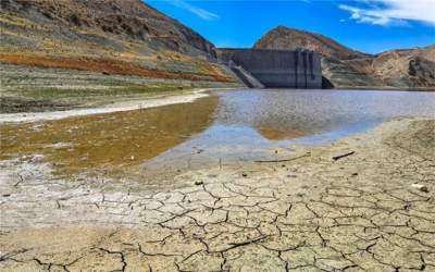 ذخیره آب ایران در ۴۰ سال چقدر کاهش پیدا کرده؟