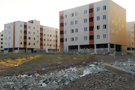 اقتصاد مسکن با پدیده رکود تورمی روبه‌روست