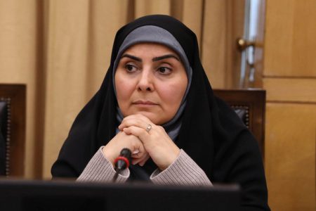 وزیر راه و شهرسازی: بیش ۳۰ هزار نفر از عصر امروز خانه‌دار می‌شوند
