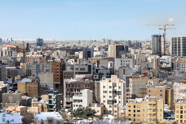 در مناطق مسکونی تهران چقدر پول‌پیش نیاز داریم؟